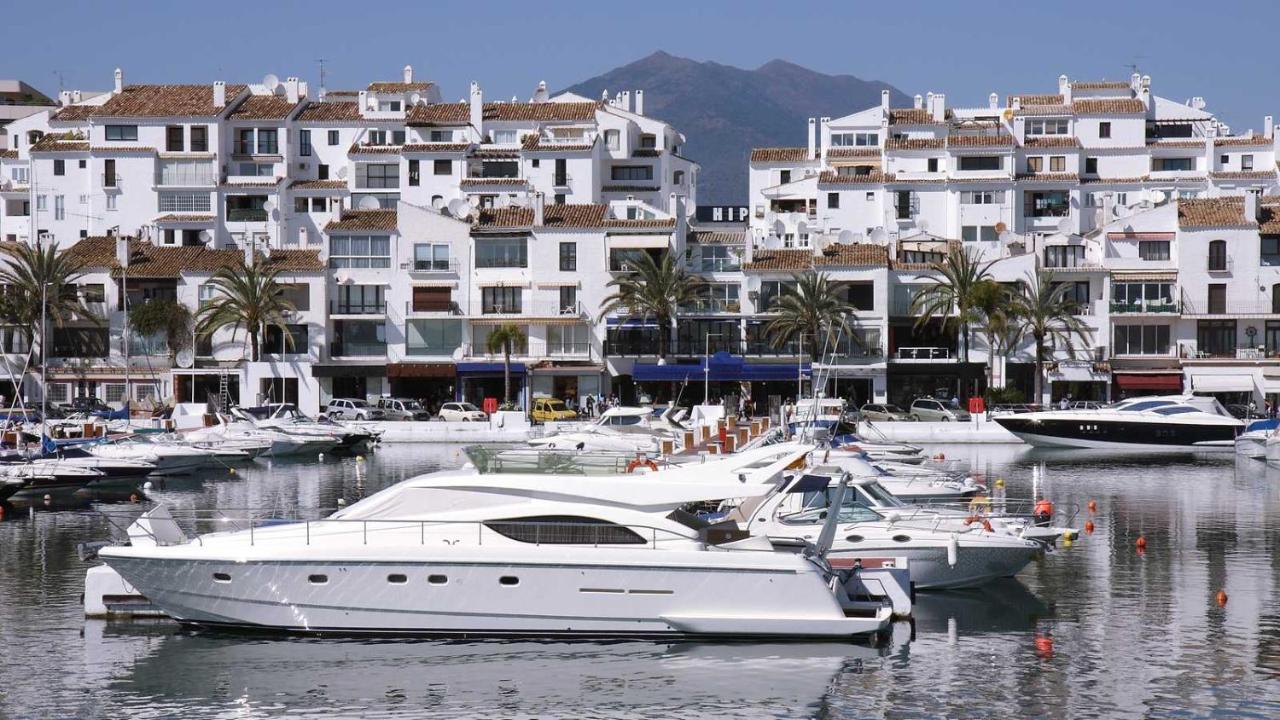 136 A First Line Sleeps 6 * Marbellac