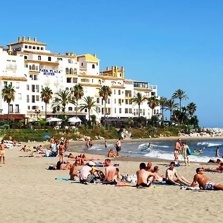 136 A First Line Sleeps 6 Apartment Marbella Exterior photo
